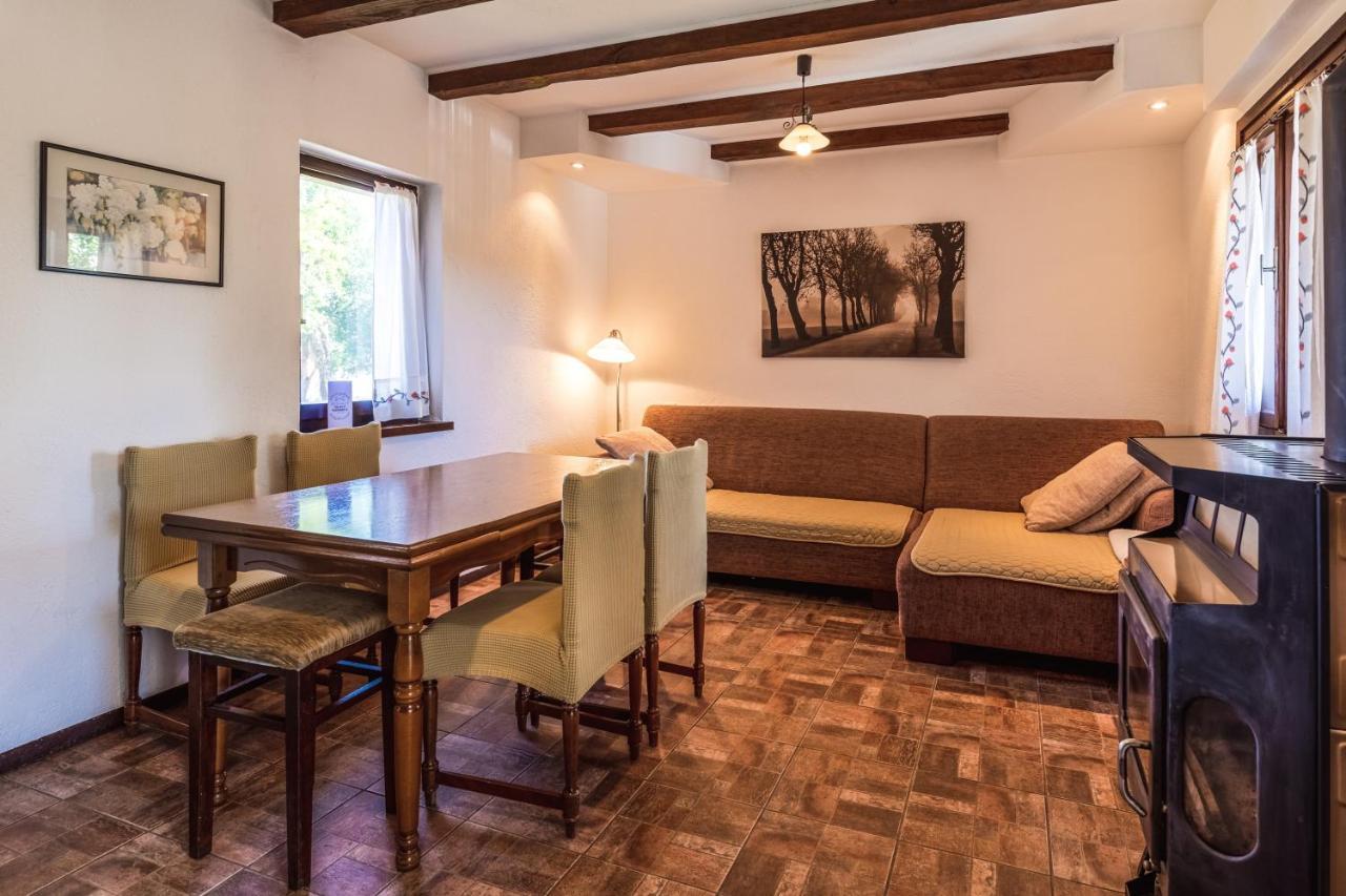 Farmstay Kotic Слуни Экстерьер фото