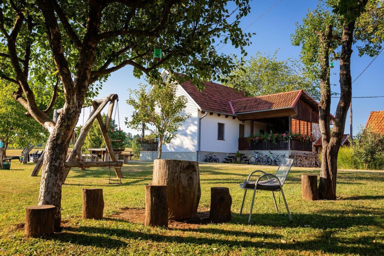 Farmstay Kotic Слуни Экстерьер фото