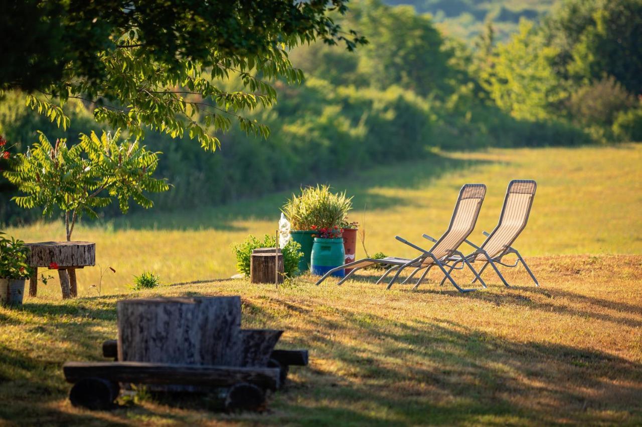 Farmstay Kotic Слуни Экстерьер фото