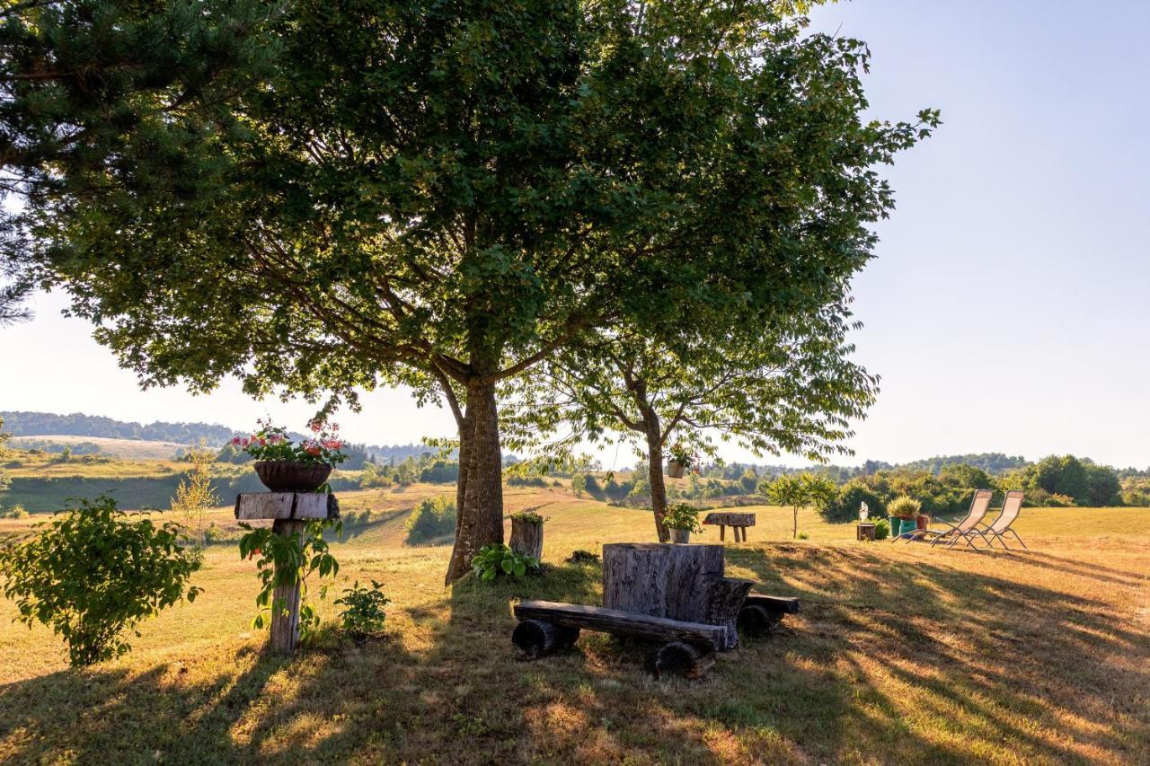 Farmstay Kotic Слуни Экстерьер фото